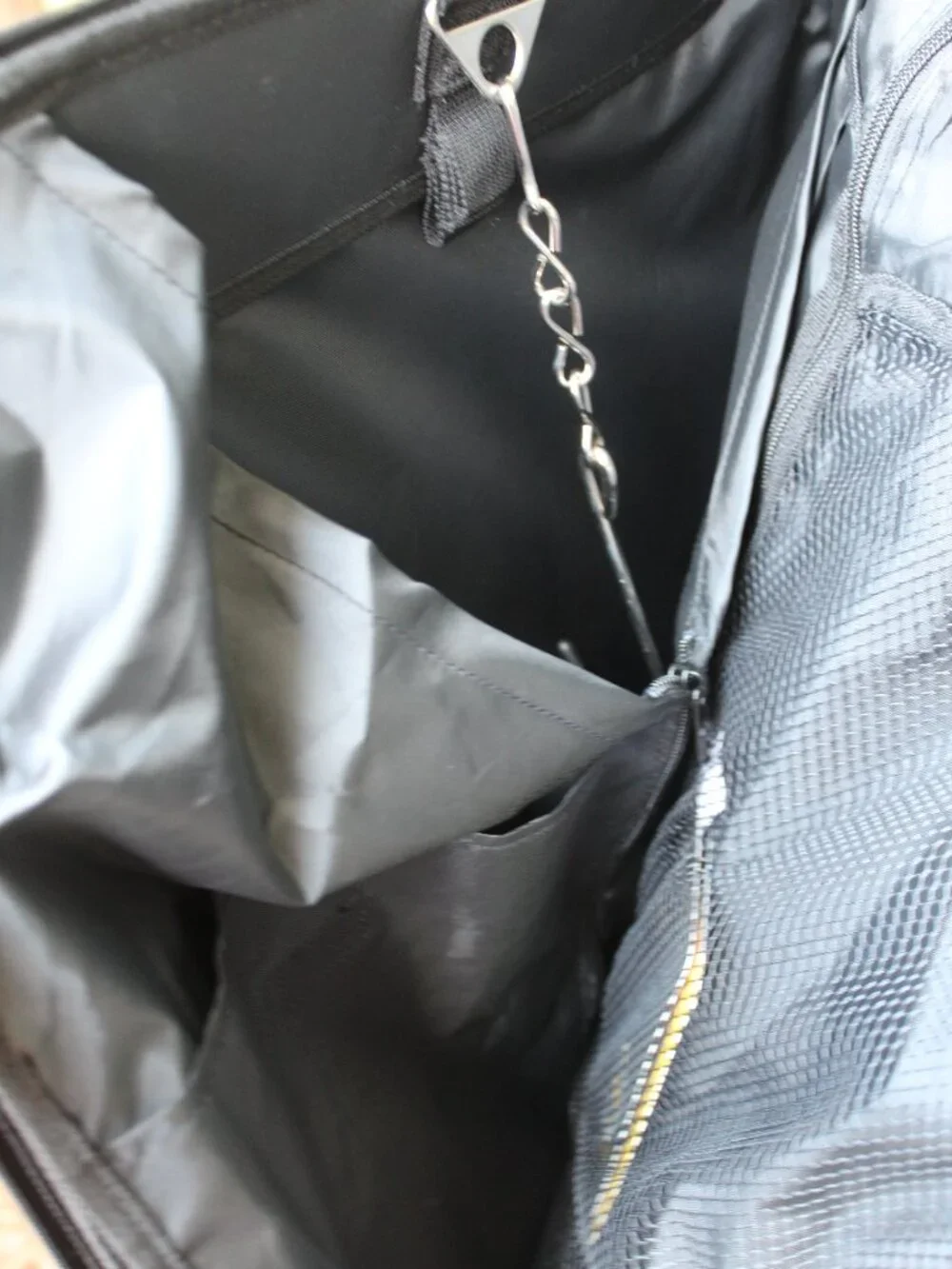 NWOT Zegur 40 